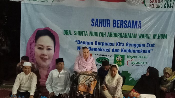Rawat Keberagaman, Istri alm Gusdur 19 Yahun Jalankan Sahur Keliling